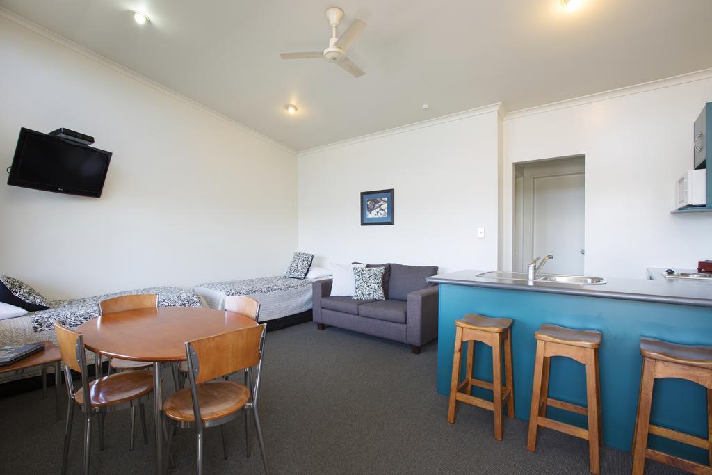 Beach House Motel Papamoa Ngoại thất bức ảnh